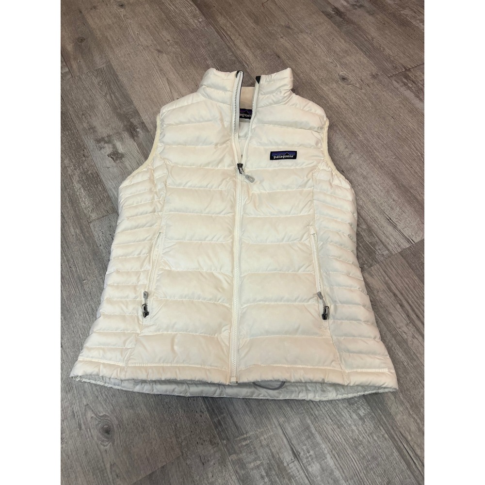 Patagonia Down Sweater Vest Womens Small White Quilted Puffer Full Zip Insulated